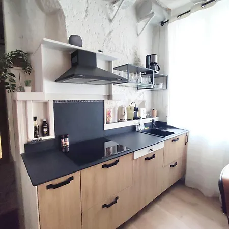 Le 32 En Centre D'uzes Апартаменты *